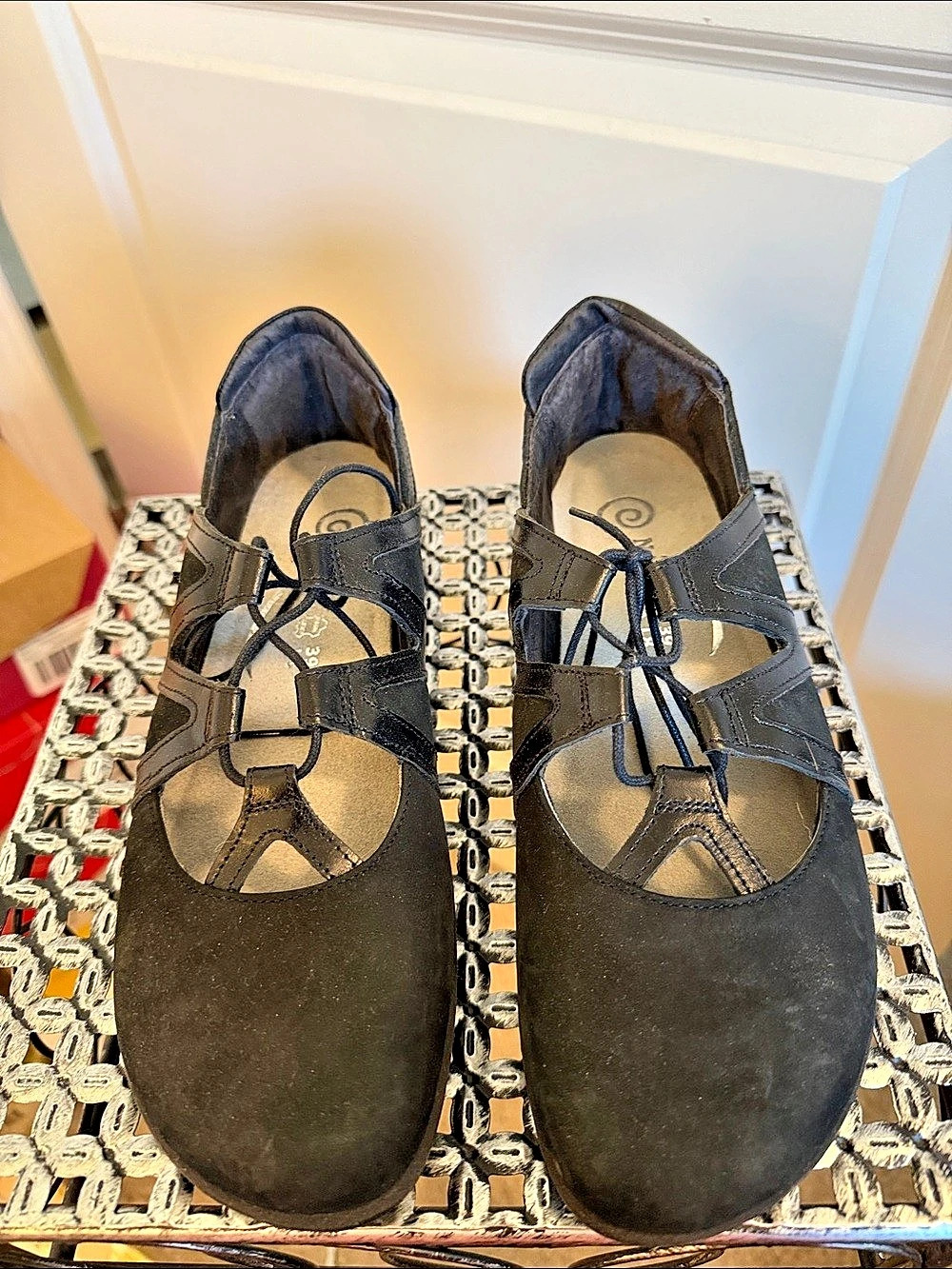 Naot Kumara Black Flats EU 39